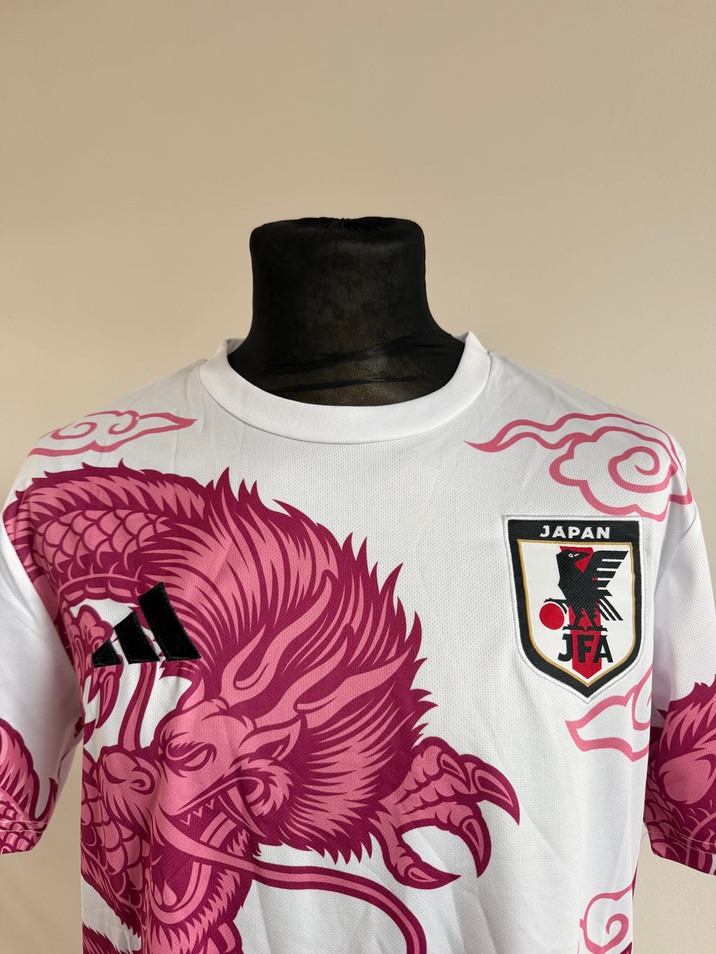 Japan Adidas National team pink dragon dres