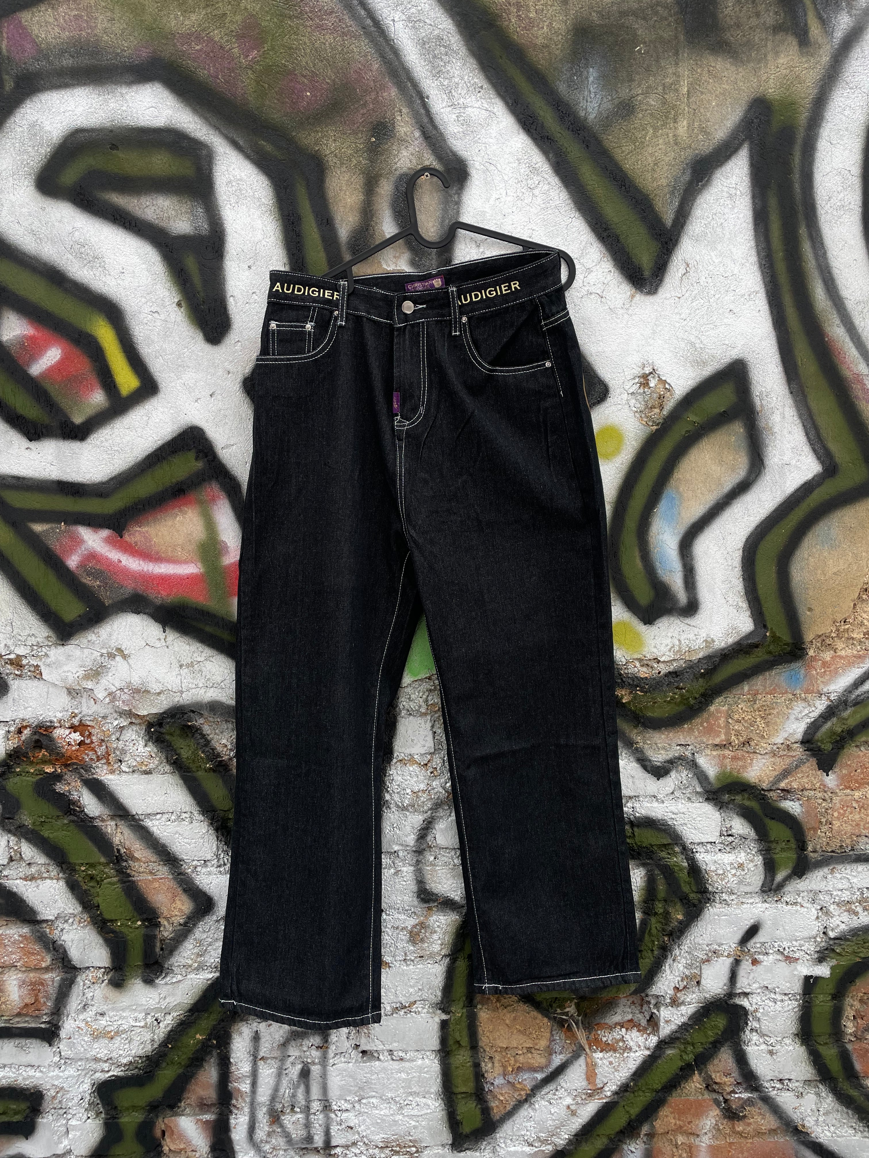 Chris. Aud. Liberty Jeans *rhinestone*