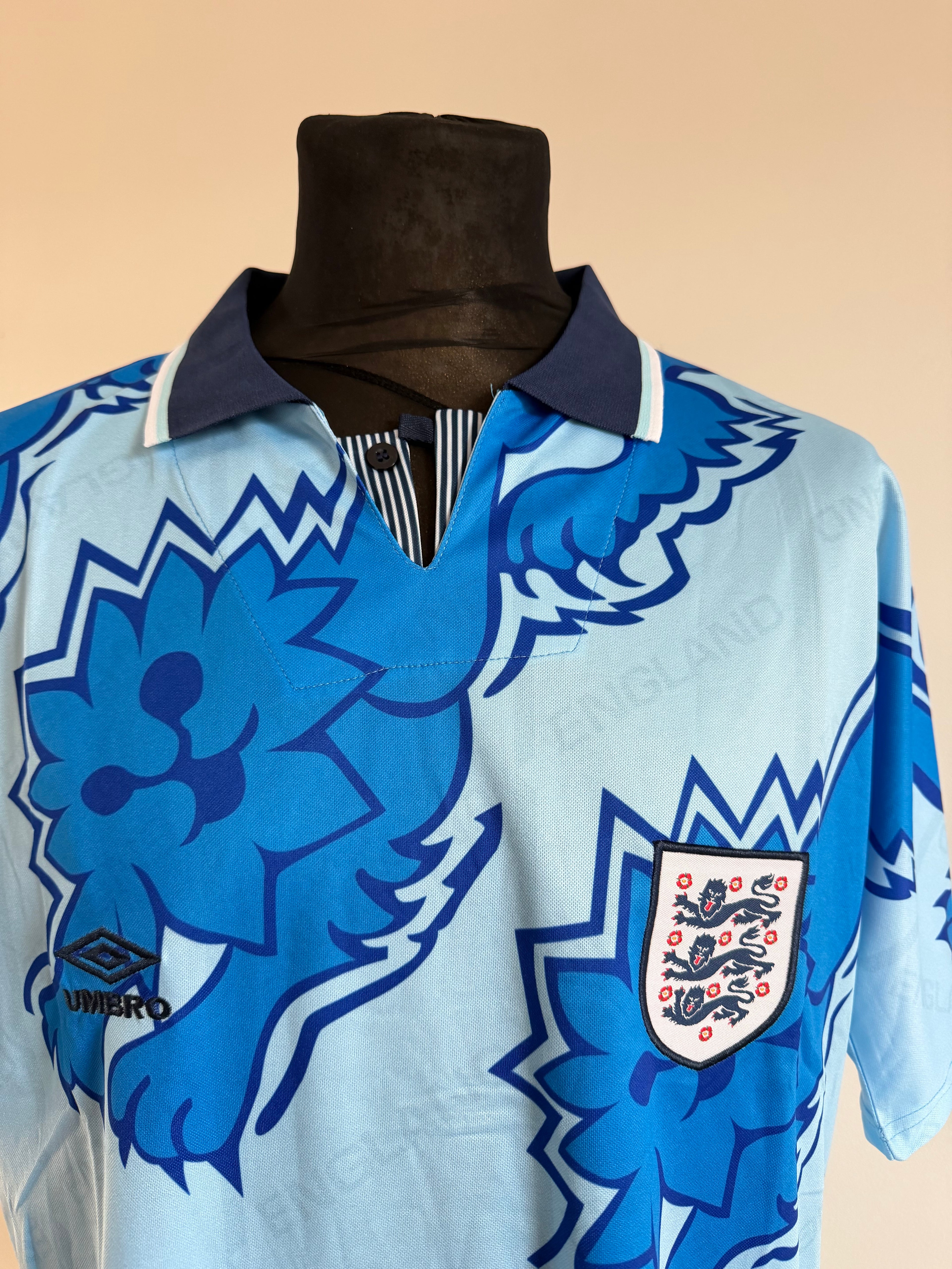 England Retro Umbro dres národního týmu z let 1992–1993