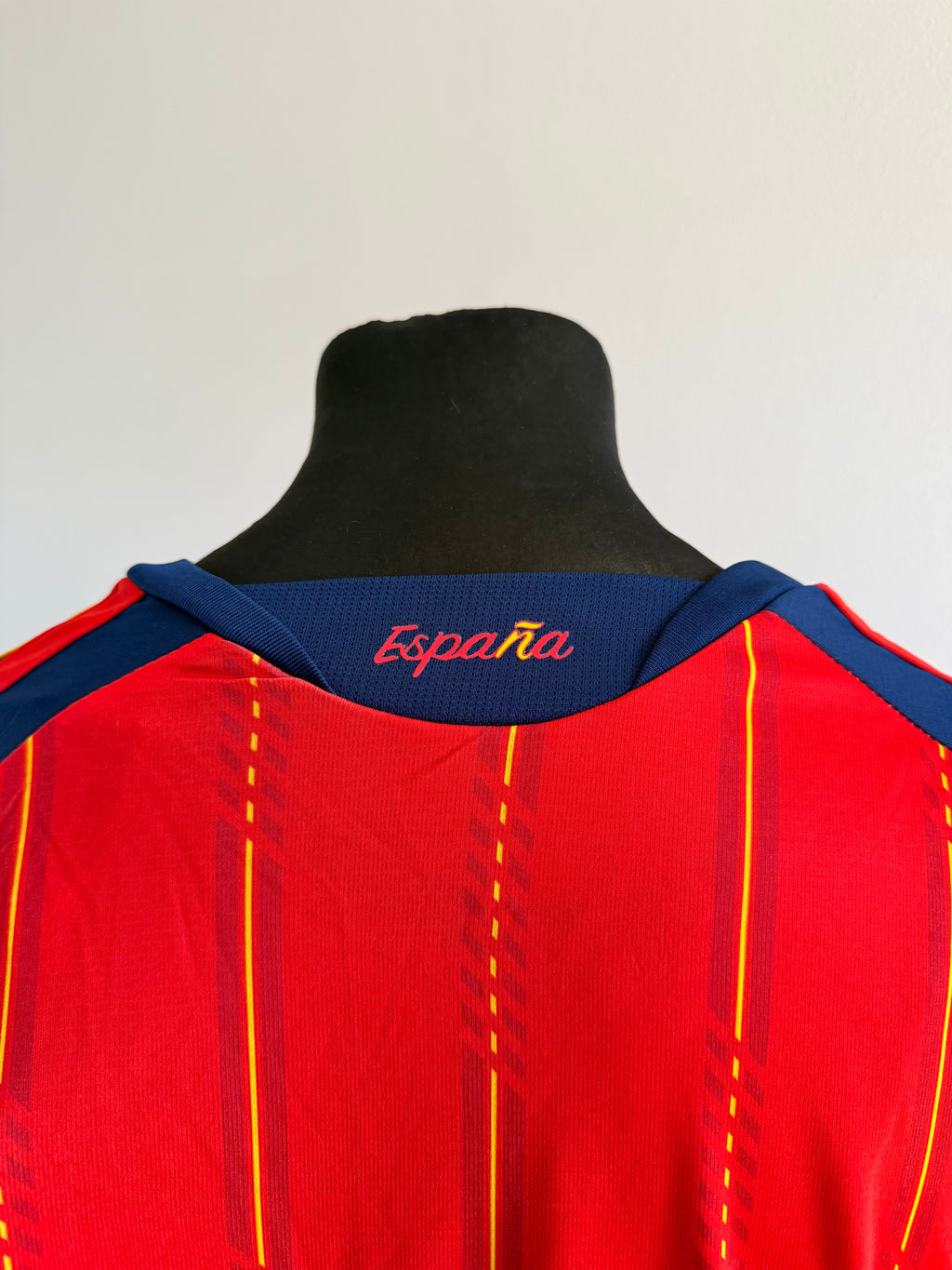 Spain 2026 Adidas domácí dres