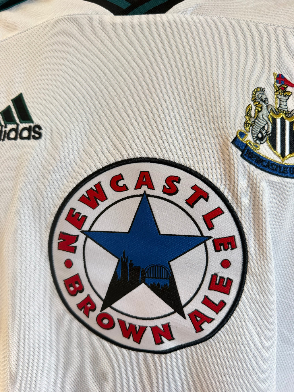 Newcastle Adidas away dres 1999–2000