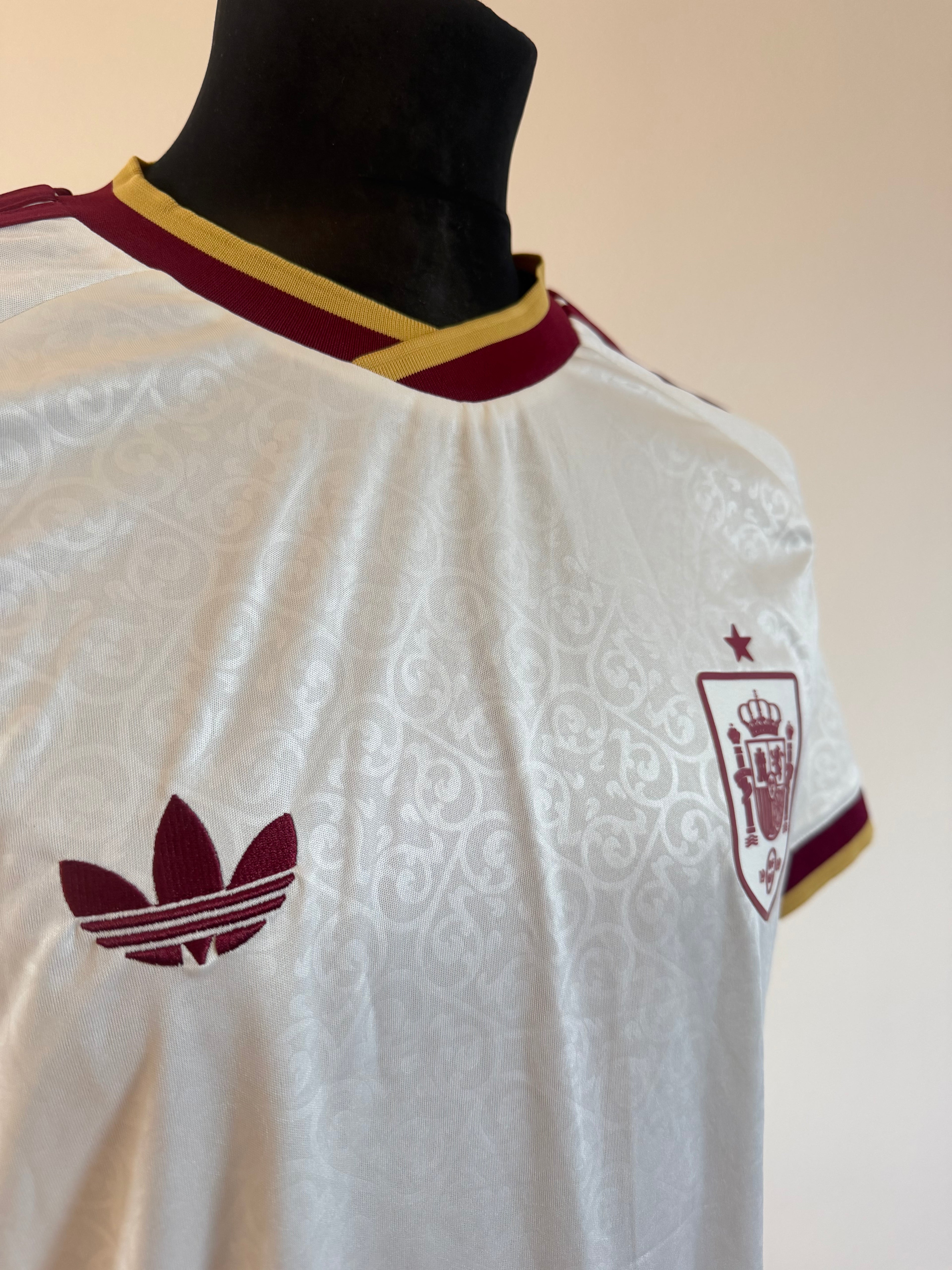 Spain Adidas 2026 venkovní dres