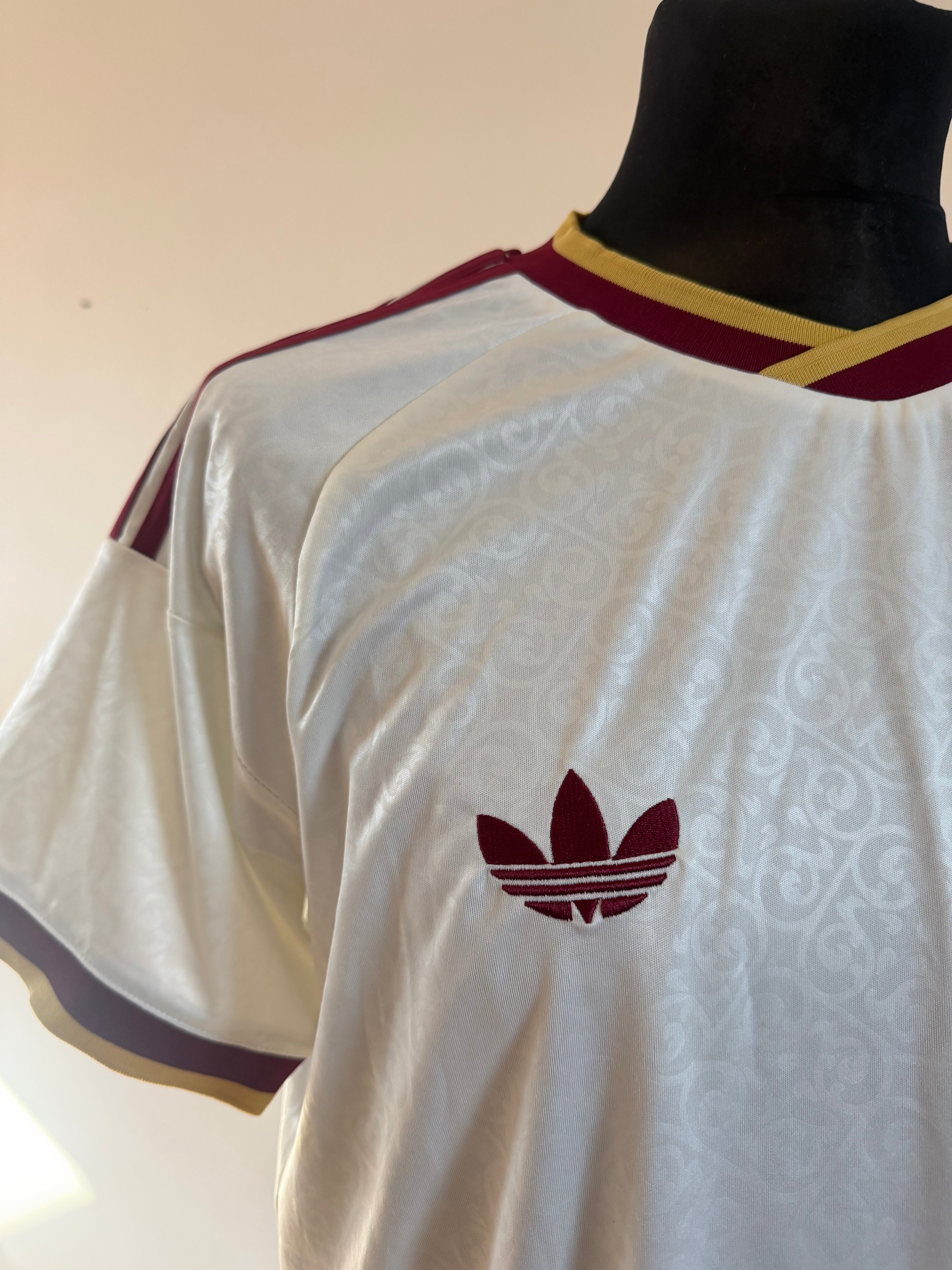 Spain Adidas 2026 venkovní dres